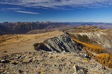 8000' breakers of tawny grass