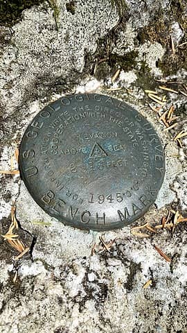 USGA Marker near the bridge