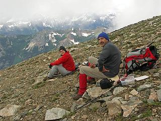 Scrappy old mountain goats feeding on Maudes lower saddle.